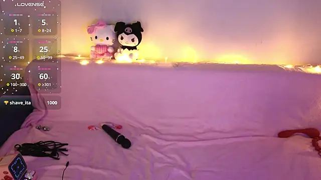 Snapshot of emili_blanc chatting on 01-13-25, 03:04 emili blanc online show from 01-13-25, 03:04