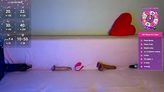 Snapshot of emili_blanc chatting on 03-13-25, 02:49 emili blanc online show from 03-13-25, 02:49