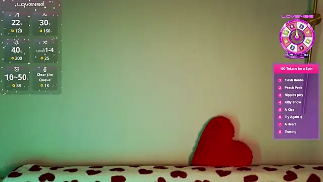 Snapshot of emili_blanc chatting on 03-20-25, 02:51 emili blanc online show from 03-20-25, 02:51
