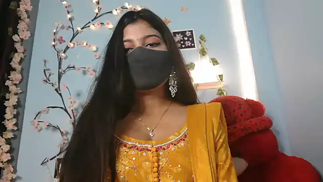 Reena Singh53 online show from 10-25-25, 12:13