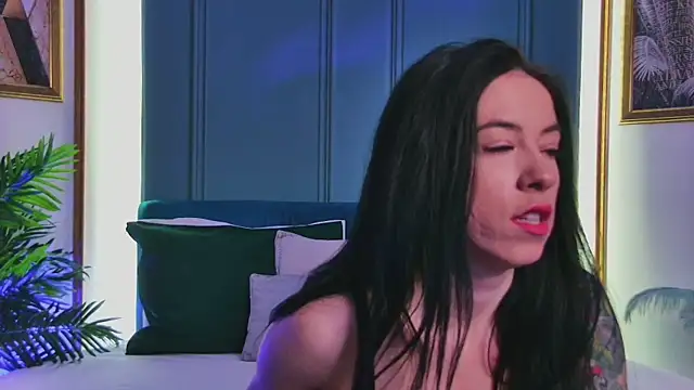 MadilynFox online show from 02-04-26, 08:14