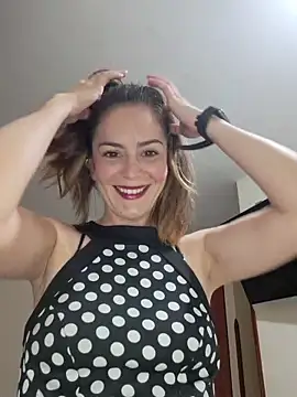 Hanny 24 online show from 01-06-26, 02:32