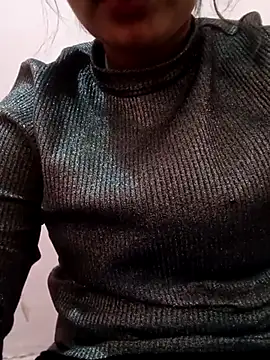 Snapshot of Hotty-queen chatting on 11-14-25, 08:46 Hotty-queen online show from 11-14-25, 08:46