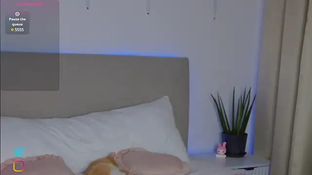 Lisa Moones online show from 01-24-25, 06:25