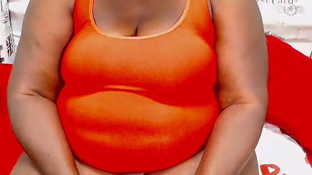 Snapshot of Honeybumsx32 chatting on 04-18-26, 07:18 Honeybumsx32 online show from 04-18-26, 07:18
