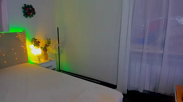 Laura Leee online show from 01-13-26, 06:18