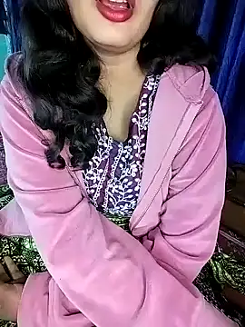 Snapshot of Miss-Siyaa chatting on 12-16-24, 03:11 Miss-Siyaa online show from 12-16-24, 03:11