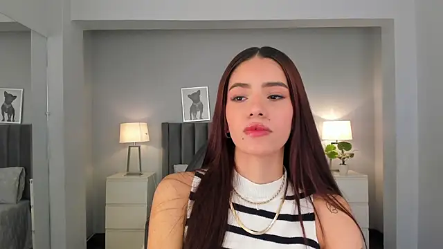 Madie  collins online show from 02-03-25, 11:31