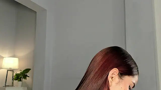 Madie  collins online show from 02-25-25, 05:58