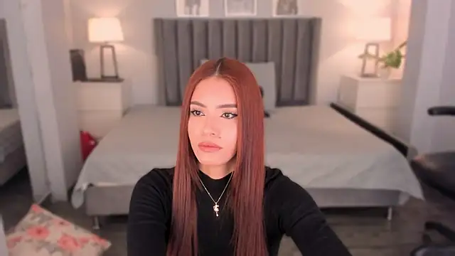 Madie  collins online show from 09-25-25, 10:08