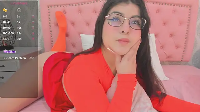 Snapshot of martina_rivera_ chatting on 10-28-25, 12:19 martina rivera online show from 10-28-25, 12:19