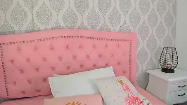 Snapshot of martina_rivera_ chatting on 11-07-25, 12:05 martina rivera online show from 11-07-25, 12:05