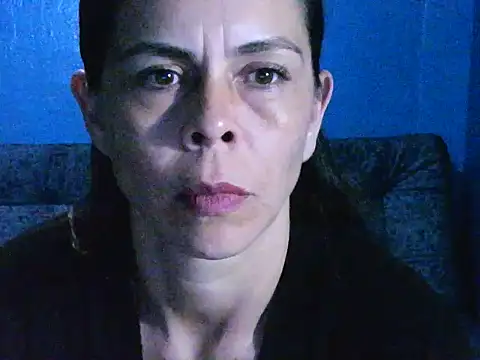 Snapshot of Marilyn_xxxx chatting on 12-17-24, 01:50 Marilyn xxxx online show from 12-17-24, 01:50