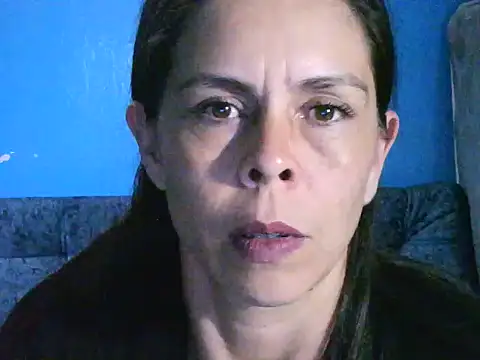 Snapshot of Marilyn_xxxx chatting on 01-13-25, 08:37 Marilyn xxxx online show from 01-13-25, 08:37