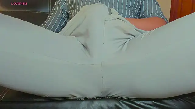 MrLonely02 online show from 12-19-24, 02:01