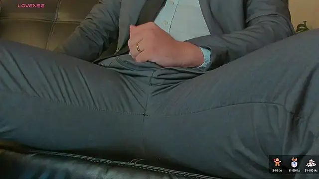 MrLonely02 online show from 12-28-24, 11:05