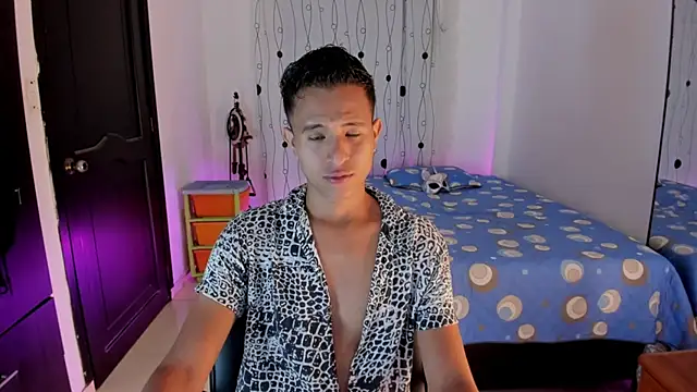 alessandro wizard online show from 02-06-25, 10:43