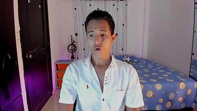 alessandro wizard online show from 03-15-25, 08:10