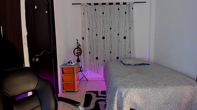alessandro wizard online show from 03-19-25, 01:10