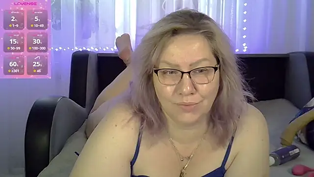 AngelinaGlam online show from 10-12-25, 10:58