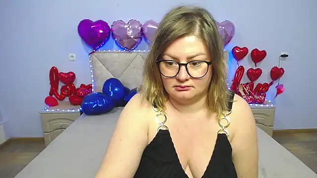 ZannaDreil online show from 03-04-25, 10:38