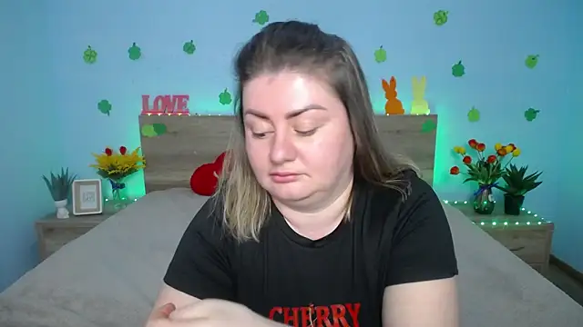 ZannaDreil online show from 03-20-25, 10:40