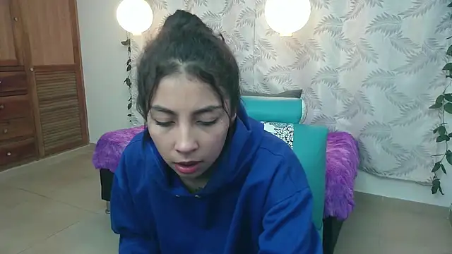 Mya paris online show from 12-15-24, 03:02