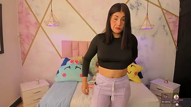 lizortiz online show from 10-28-25, 03:25