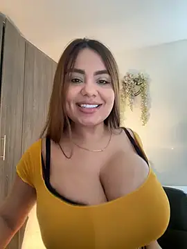 Snapshot of valeria2019hot chatting on 02-18-26, 02:02 valeria2019hot online show from 02-18-26, 02:02