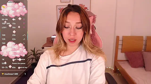 Dahlia  espresso online show from 02-10-26, 08:24