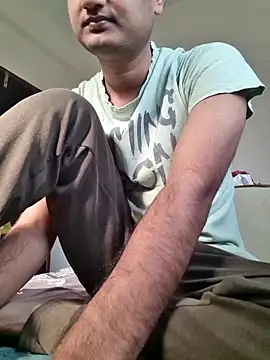 Jonrobinso online show from 03-01-25, 04:04