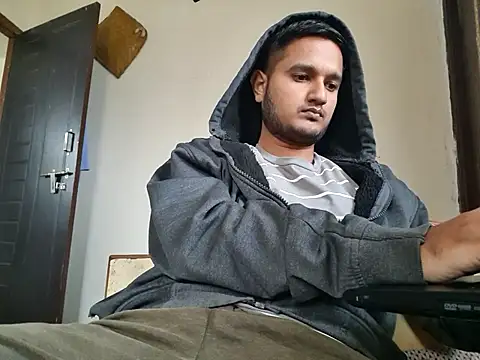 Jonrobinso online show from 11-23-25, 05:29