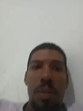 Snapshot of Rdsilva123 chatting on 06-17-26, 07:11 Rdsilva123 online show from 06-17-26, 07:11
