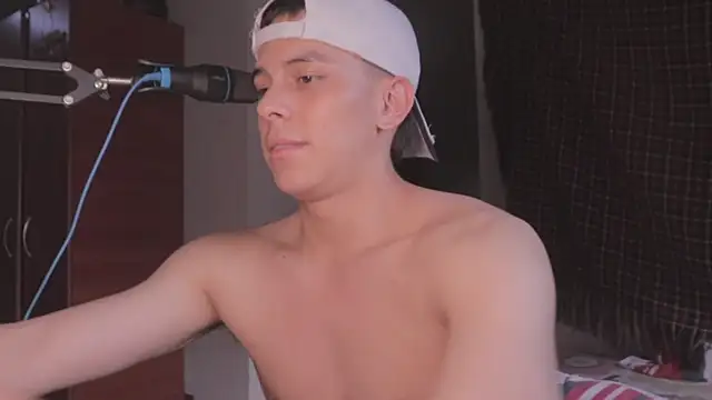 Tony Hoffa online show from 01-12-25, 10:22