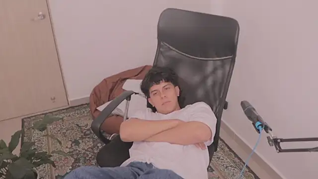 Tony Hoffa online show from 12-13-25, 07:53