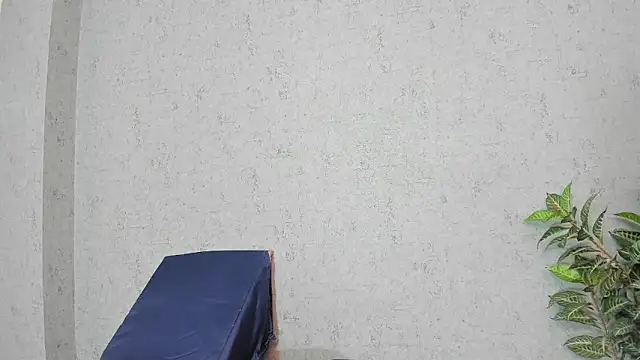 Tiffany mendez online show from 01-12-26, 12:10