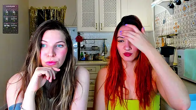 Annie aww online show from 12-22-24, 08:36