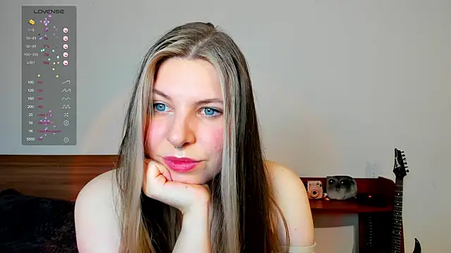 Annie aww online show from 02-02-25, 06:10