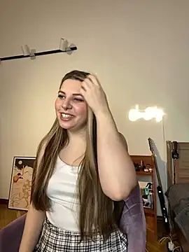 Annie aww online show from 03-02-25, 08:07