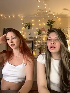 Annie aww online show from 03-04-25, 10:38