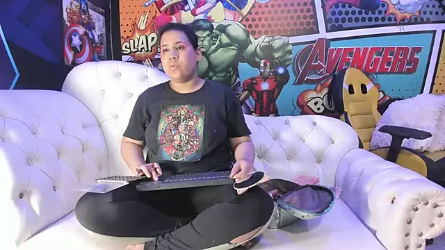 candy hairy online show from 11-07-25, 02:44