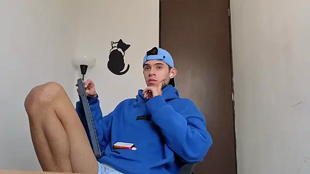 Saturno v online show from 04-18-26, 01:04