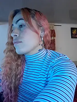 Snapshot of Sexy-Favgirl chatting on 01-12-25, 03:57 Sexy-Favgirl online show from 01-12-25, 03:57