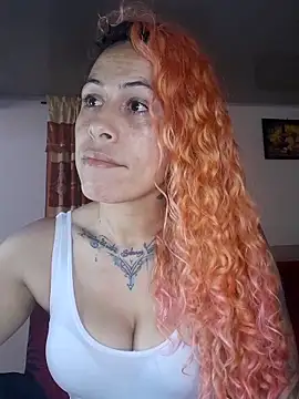 Snapshot of Sexy-Favgirl chatting on 03-09-25, 01:37 Sexy-Favgirl online show from 03-09-25, 01:37