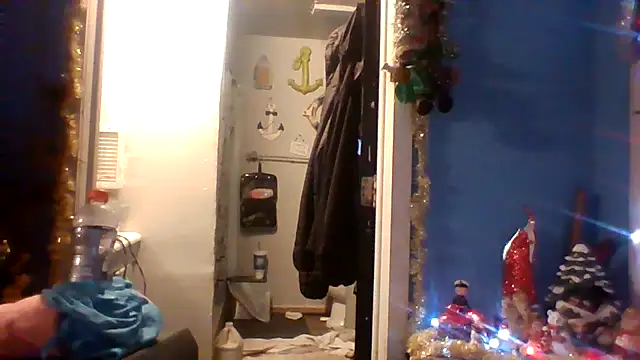 lilbishmiss online show from 12-23-25, 02:42