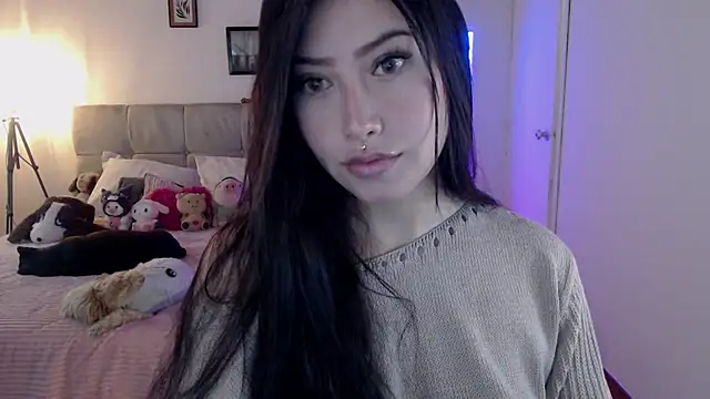 Emilyswan04 online show from 01-24-25, 07:18