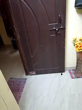 Snapshot of Roja-Telugu777 chatting on 02-04-25, 08:02 Roja-Telugu777 online show from 02-04-25, 08:02