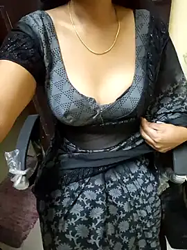 Snapshot of Roja-Telugu777 chatting on 02-04-25, 02:10 Roja-Telugu777 online show from 02-04-25, 02:10