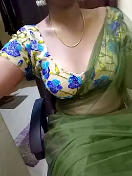 Snapshot of Roja-Telugu777 chatting on 03-07-25, 01:31 Roja-Telugu777 online show from 03-07-25, 01:31