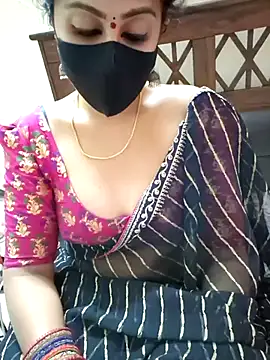 Snapshot of Roja-Telugu777 chatting on 10-09-25, 02:42 Roja-Telugu777 online show from 10-09-25, 02:42